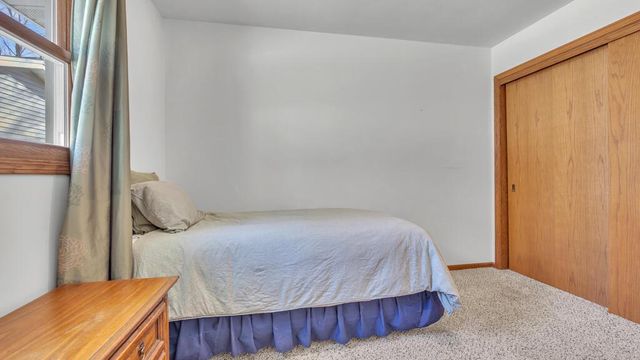 1306 Castle AVENUE, Sheboygan, WI 53081