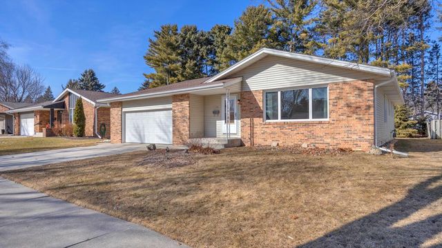 1306 Castle AVENUE, Sheboygan, WI 53081