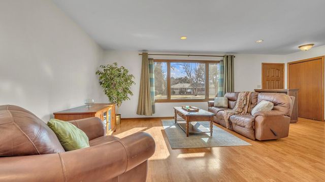 1306 Castle AVENUE, Sheboygan, WI 53081