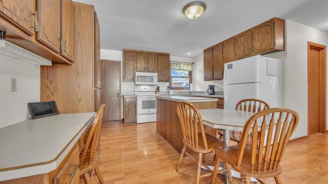 1306 Castle AVENUE, Sheboygan, WI 53081