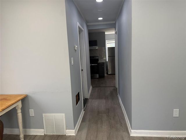 6025 Rosemont Avenue, Detroit, MI 48228