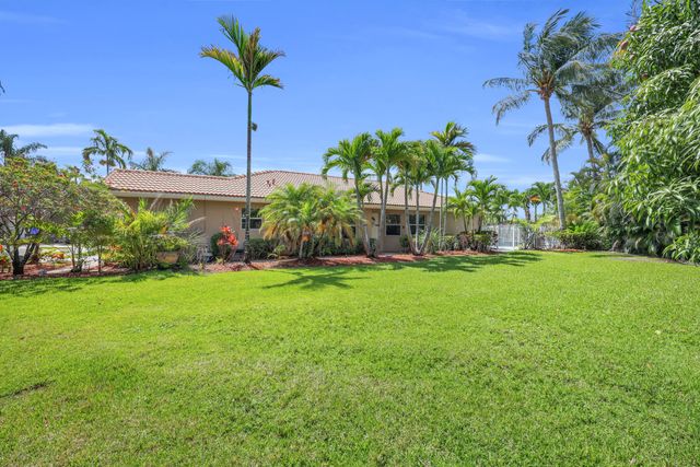 3400 Turtle Cove, Royal Palm Beach, FL 33411