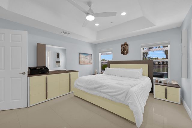 3400 Turtle Cove, Royal Palm Beach, FL 33411