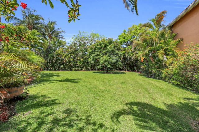 3400 Turtle Cove, Royal Palm Beach, FL 33411