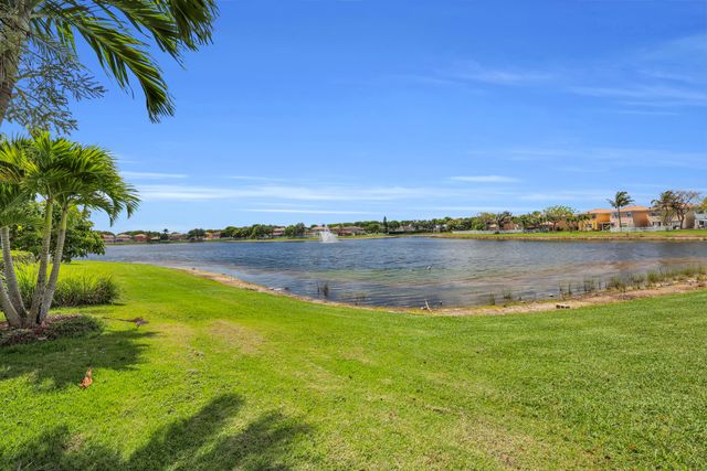 3400 Turtle Cove, Royal Palm Beach, FL 33411