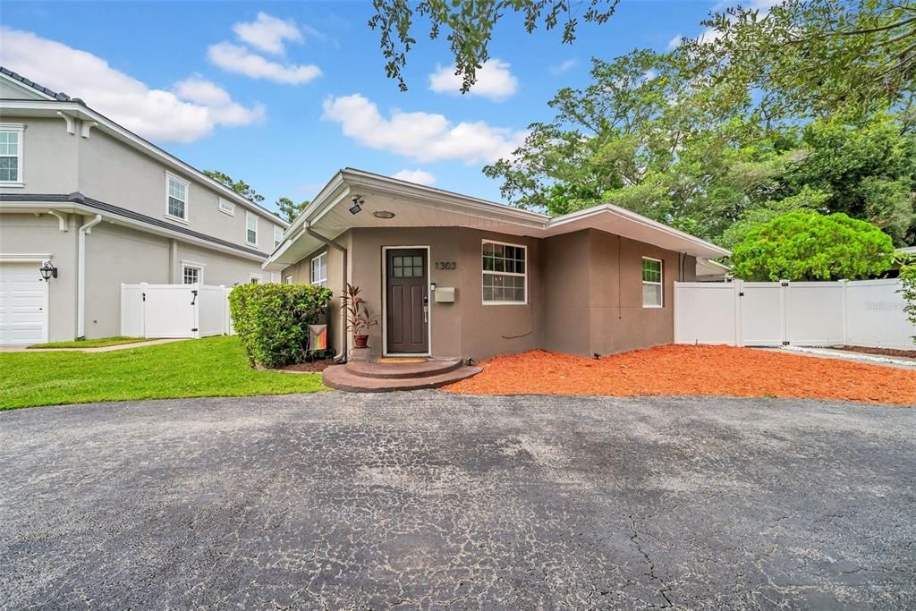 1303 51ST AVENUE N, St Petersburg, FL 33703