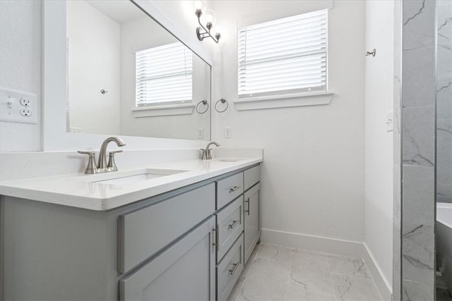 6703 SW Basswood Avenue, Bentonville, AR 72713