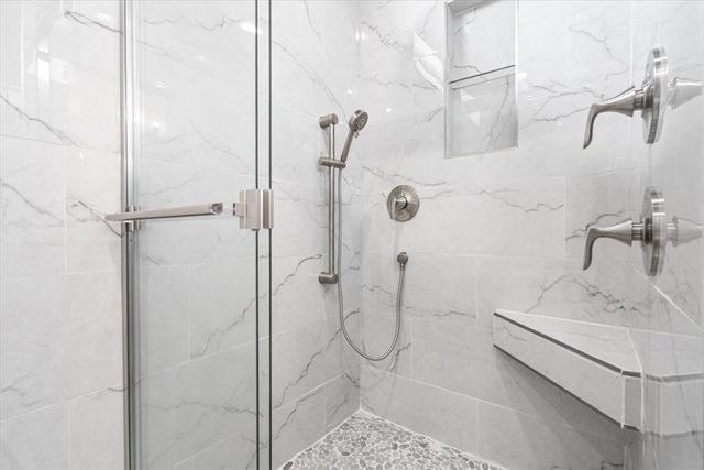 6703 SW Basswood Avenue, Bentonville, AR 72713