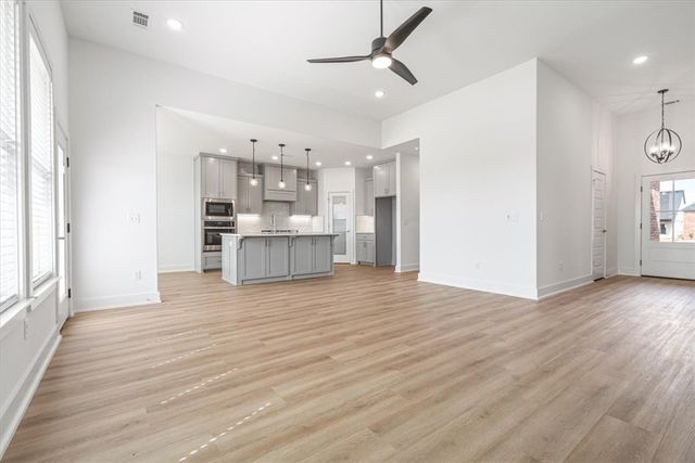 6703 SW Basswood Avenue, Bentonville, AR 72713