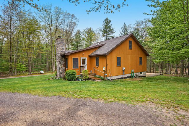 4900 N Railroad Avenue, Pentwater, MI 49449