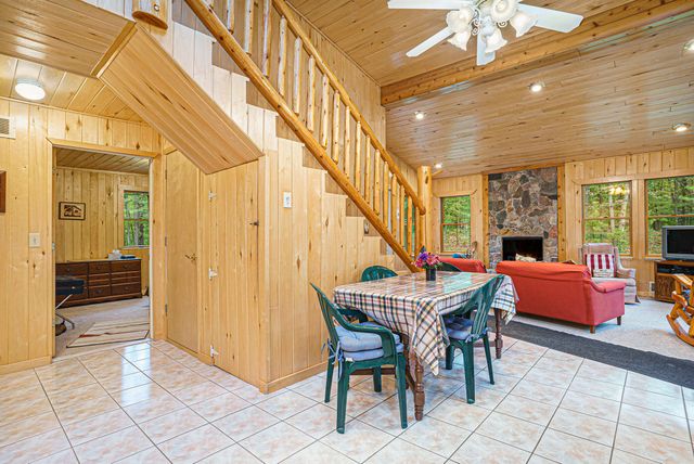 4900 N Railroad Avenue, Pentwater, MI 49449