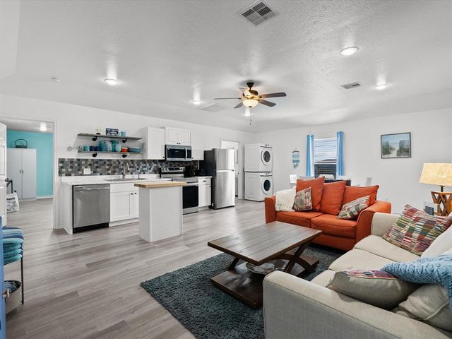 818 Surf Drive, Surfside Beach, TX 77541