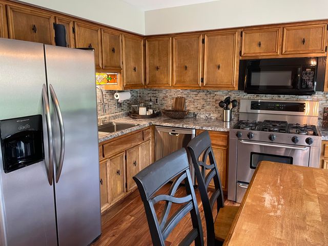 2134 W 3rd Place, Hobart, IN 46342