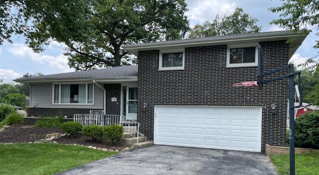 2134 W 3rd Place, Hobart, IN 46342