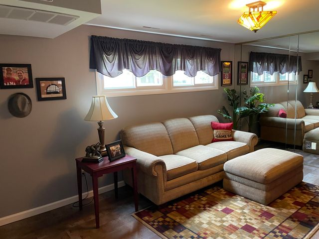 2134 W 3rd Place, Hobart, IN 46342