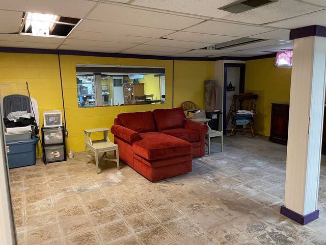 2134 W 3rd Place, Hobart, IN 46342