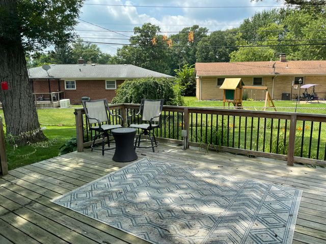 2134 W 3rd Place, Hobart, IN 46342