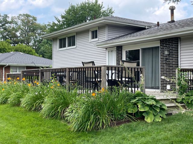 2134 W 3rd Place, Hobart, IN 46342