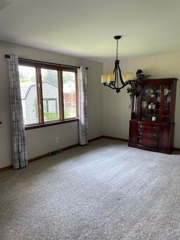 2134 W 3rd Place, Hobart, IN 46342