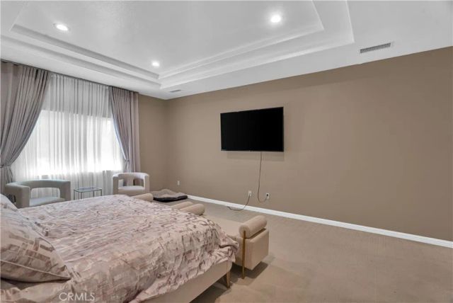 6921 Kian Court, Van Nuys, CA 91406
