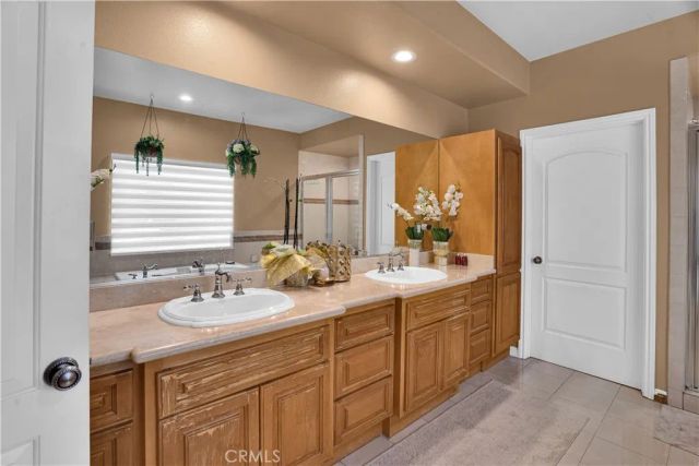 6921 Kian Court, Van Nuys, CA 91406
