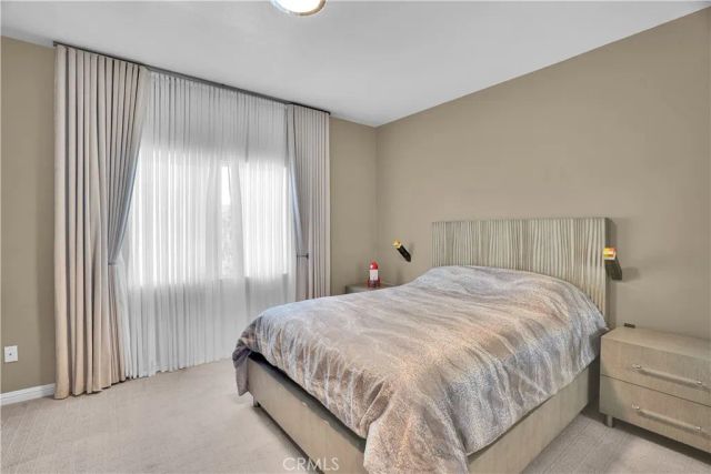 6921 Kian Court, Van Nuys, CA 91406