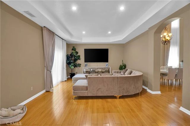 6921 Kian Court, Van Nuys, CA 91406