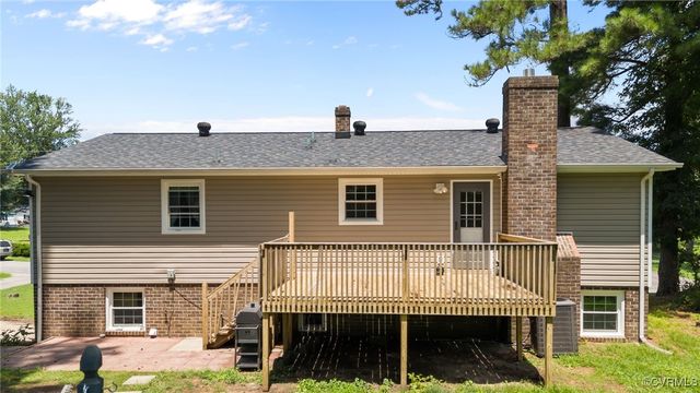 2704 Toronto Ln, Prince George, VA 23875