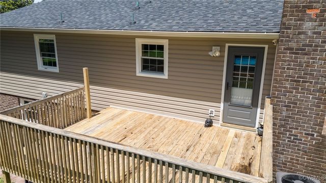 2704 Toronto Ln, Prince George, VA 23875