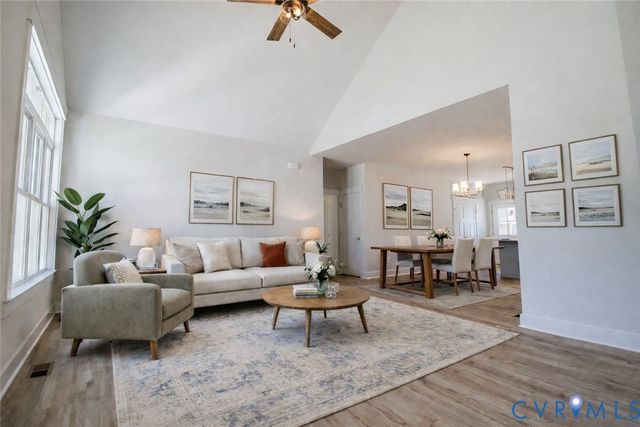 204 Crescent Ave, Hopewell, VA 23860