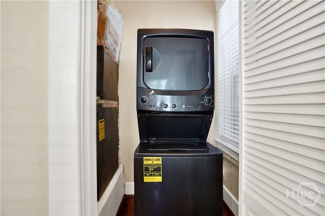 417 E Drayton Street, Savannah, GA 31401