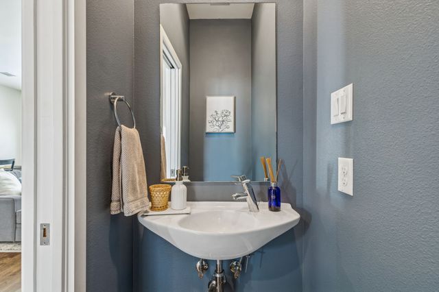 4976 Flitwick Court, Dallas, TX 75204