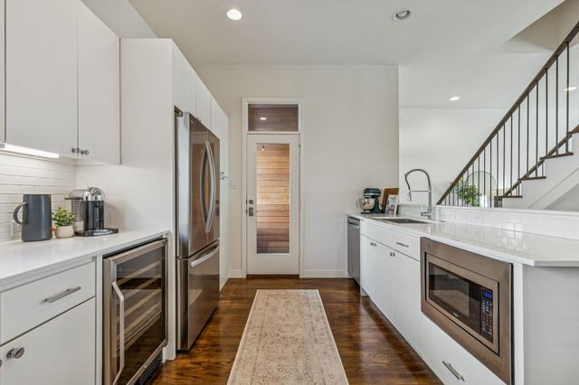 4976 Flitwick Court, Dallas, TX 75204