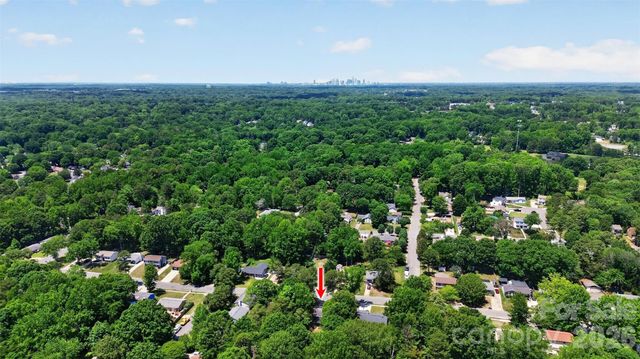 5112 Split Oak Drive, Charlotte, NC 28227