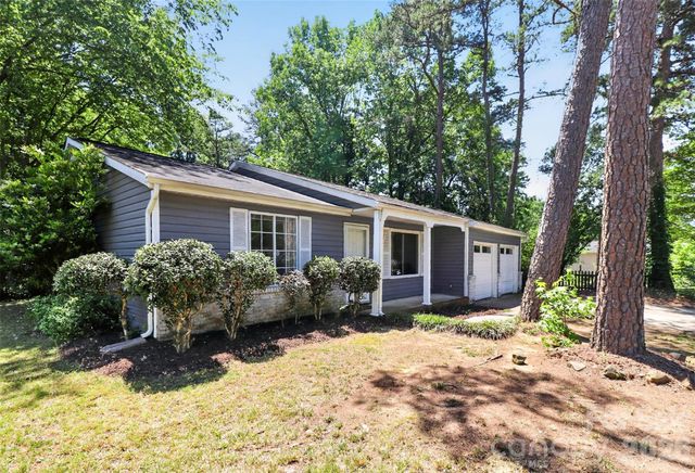 5112 Split Oak Drive, Charlotte, NC 28227