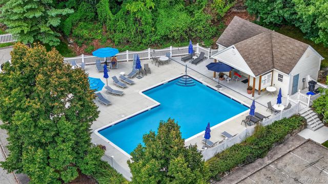 204 Watch Hill Drive, Tarrytown, NY 10591