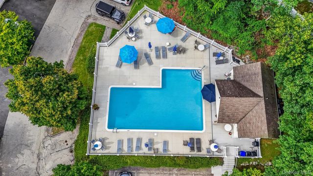 204 Watch Hill Drive, Tarrytown, NY 10591