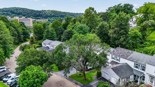204 Watch Hill Drive, Tarrytown, NY 10591