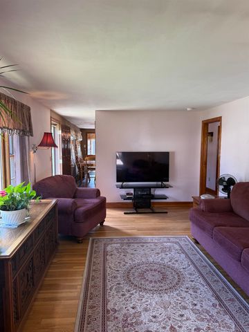 114 General Sullivan Way, Rollinsford, NH 03869