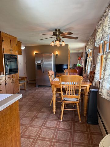114 General Sullivan Way, Rollinsford, NH 03869