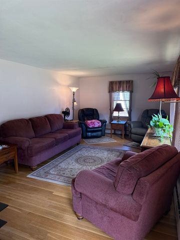 114 General Sullivan Way, Rollinsford, NH 03869