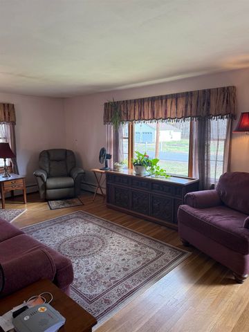 114 General Sullivan Way, Rollinsford, NH 03869