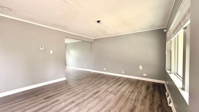 10649 S Sangamon Street, Chicago, IL 60643