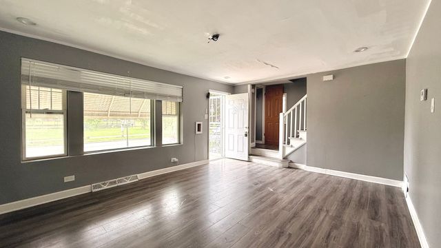 10649 S Sangamon Street, Chicago, IL 60643