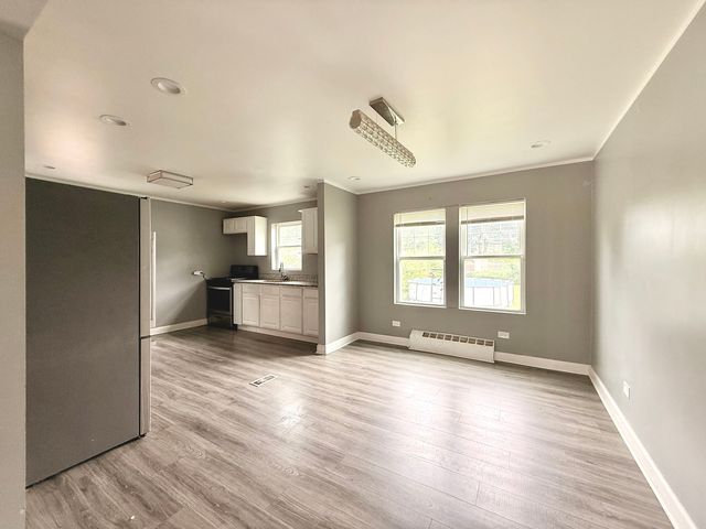 10649 S Sangamon Street, Chicago, IL 60643