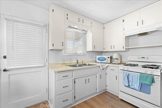 14703 Mesa, Victorville, CA 92395