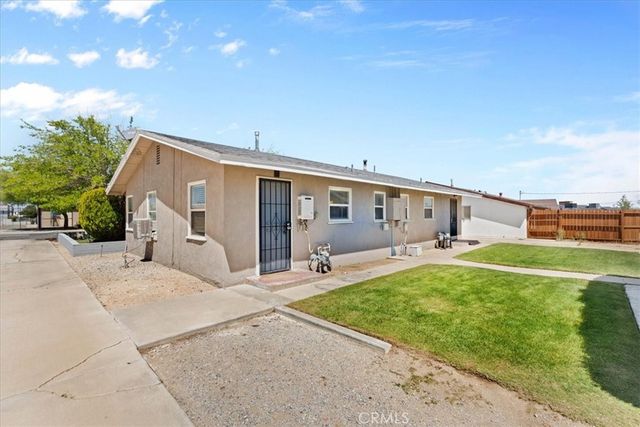 14703 Mesa, Victorville, CA 92395