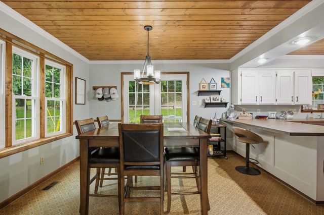 104 Fairview Drive, Mount Pleasant, TN 38474
