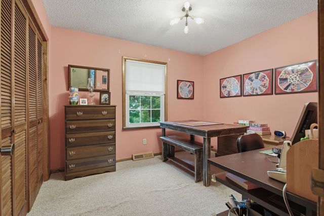 104 Fairview Drive, Mount Pleasant, TN 38474