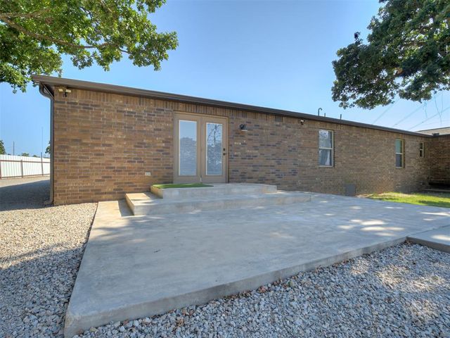 15639 SE 29th Street, Choctaw, OK 73020